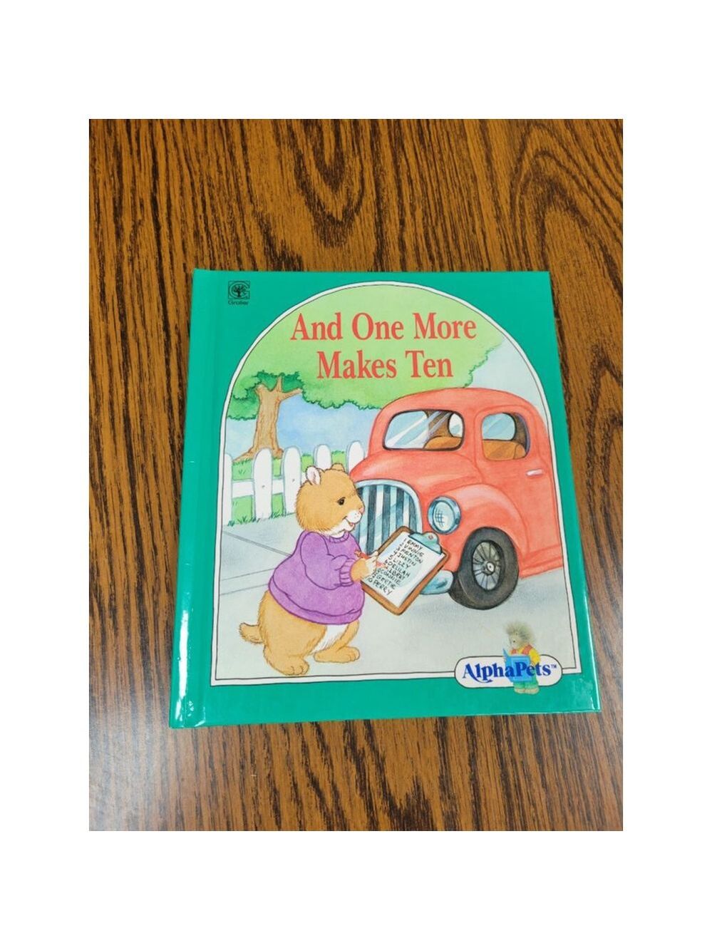 Vintage AlphaPets Hardcover Book Collection - Picture 4 of 7